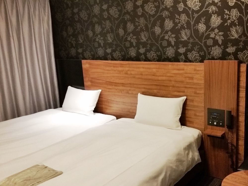 Hotel Villa Fontaine Tokyo-Shinjuku Екстериор снимка