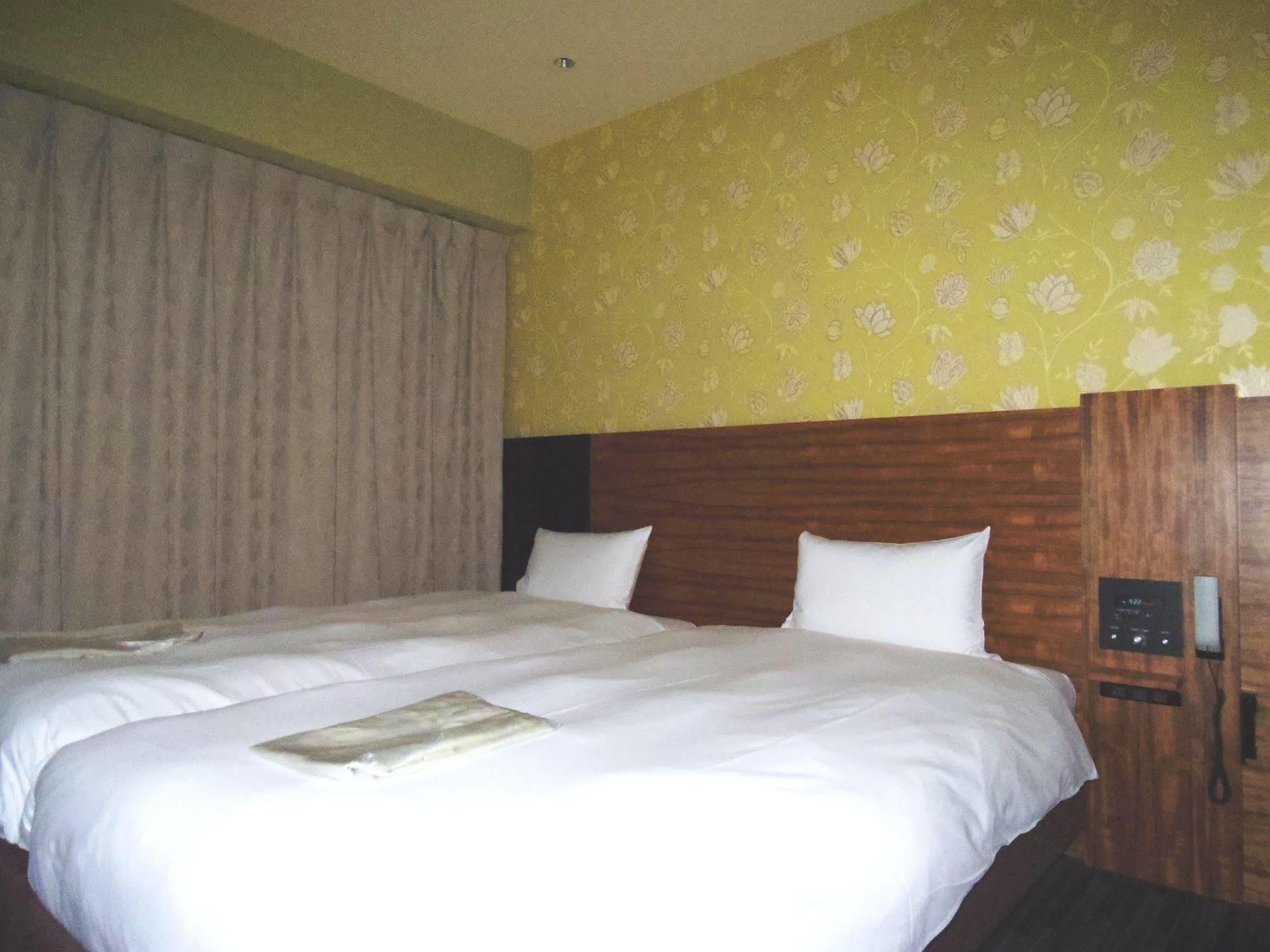 Hotel Villa Fontaine Tokyo-Shinjuku Екстериор снимка